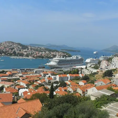 Pansion Panorama Dubrovnik's Beatiful Sea View 3*