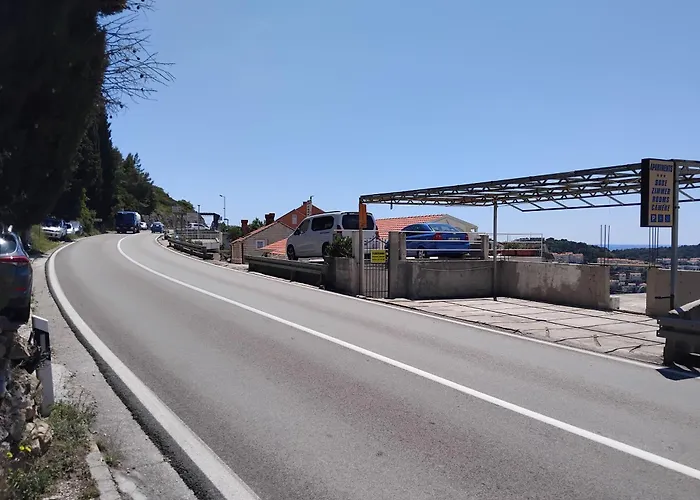 Pansion Panorama Gostinjska kuća 3*