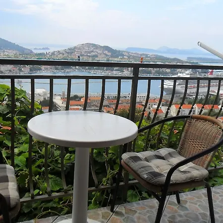 Pansion Panorama Maison d'hôtes 3*