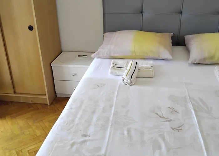 Pensión Pansion Panorama 3*