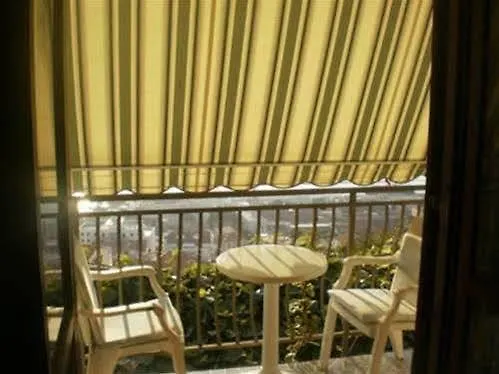 Pensión Pansion Panorama 3*