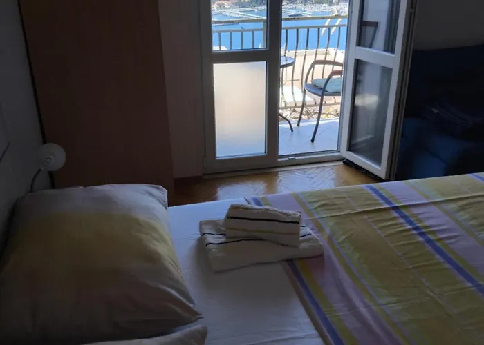 Guest house Pansion Panorama 3*