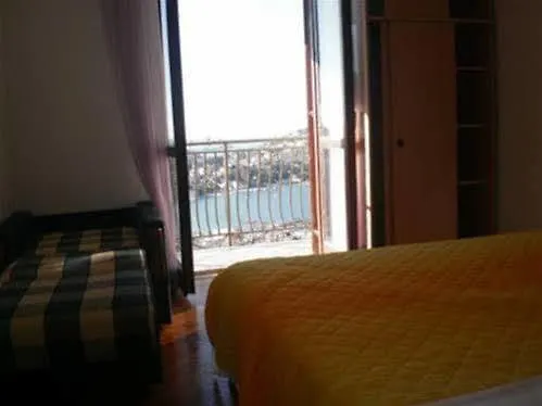 Guest house Pansion Panorama 3*